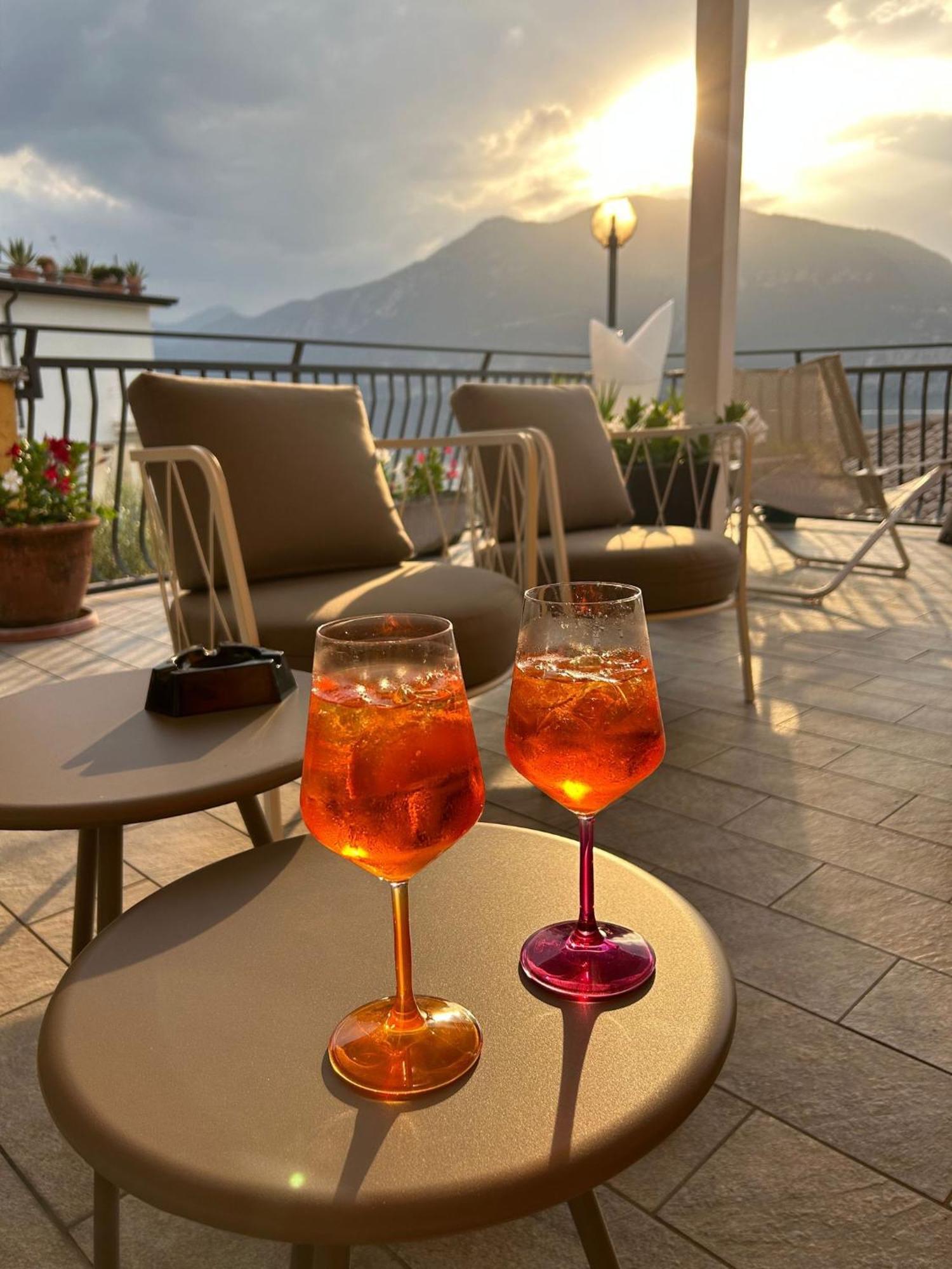 Hotel Pace Brenzone sul Garda Luaran gambar