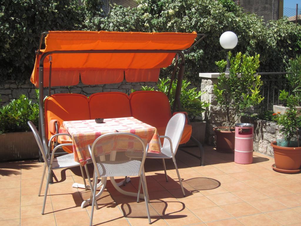 Hotel Pace Brenzone sul Garda Luaran gambar