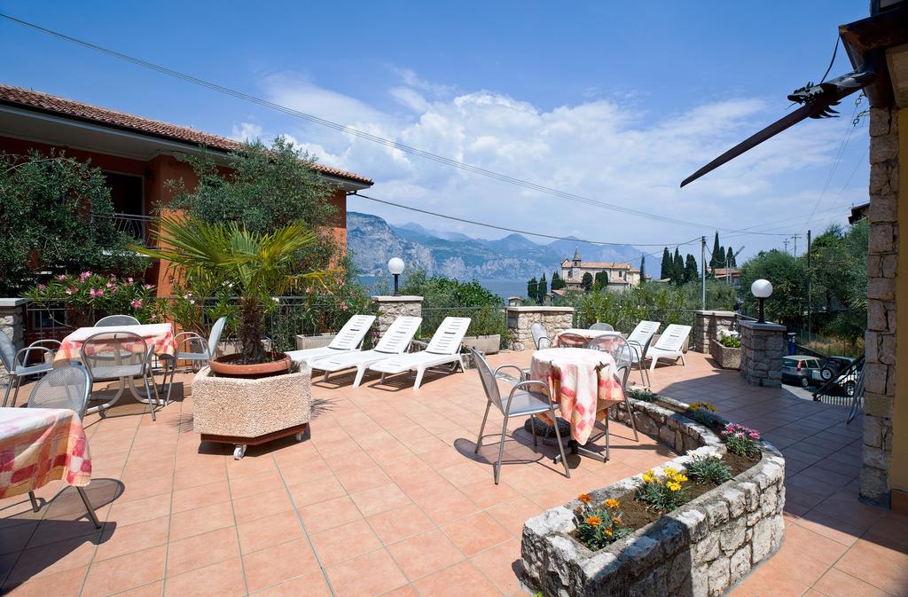 Hotel Pace Brenzone sul Garda Luaran gambar