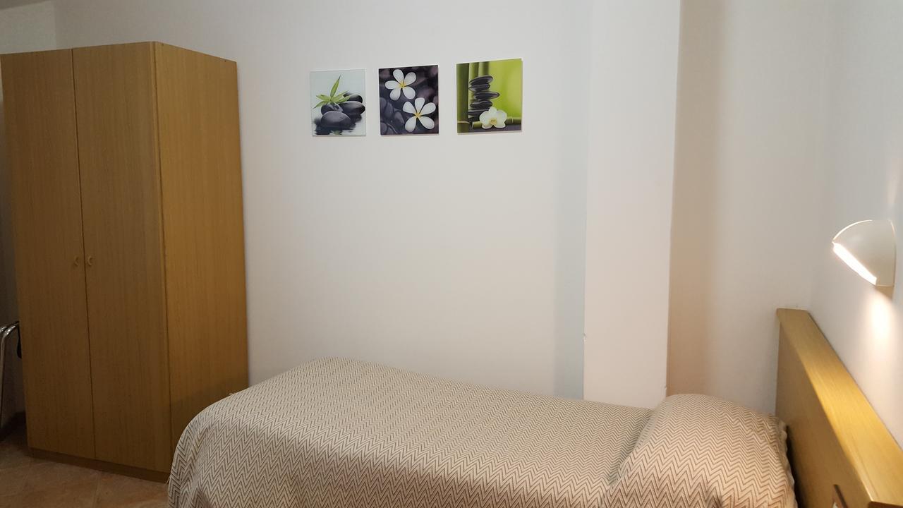 Hotel Pace Brenzone sul Garda Luaran gambar